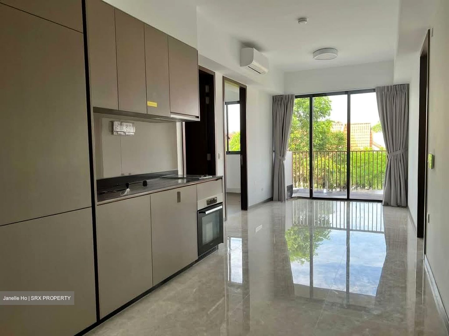 Royalgreen (D10), Condominium #548876611